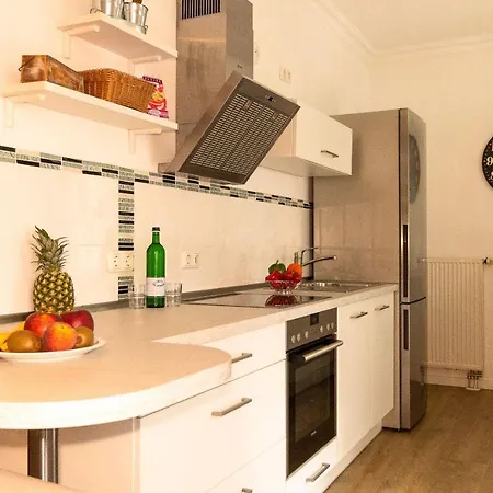 アパート Eden Typ 6 / 1